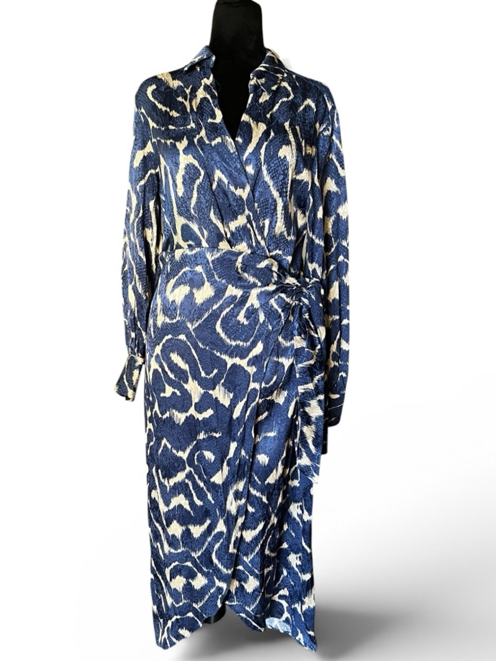 MANGO Blue & Cream Twist Front Print Long Sleeve Shirtdress Womens Size 6 NEW - Picture 3 of 7